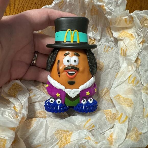 McDonald’s McNugget Buddies Kerwin Frost New In Box 2023 Chicken Nugs Happy Meal - Picture 1 of 12